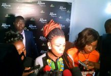 Afiwa AZIANDJIPE, une étoile montante de la coiffure ouest africaine.