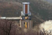 Un site de lancement de fusées en reconstruction en Corée du Nord.