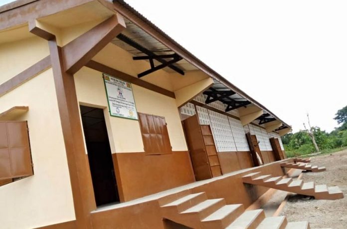 Vue-du-bâtiment-de-lEPP-Pagala-Tomégbé-7-850x560