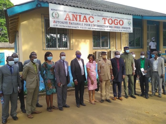 9f473e1725a37f5ddf01afb7cd414798_XL_copy_877x657