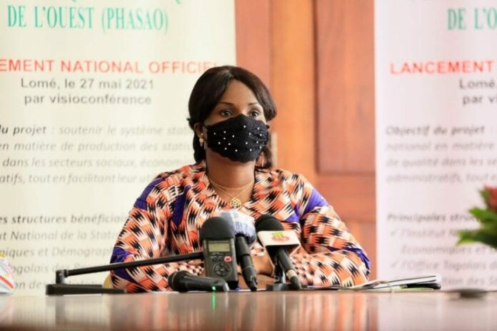 Lancement-national-du-Projet-dharmonisation-et-damelioration-des-Statistiques-en-Afrique-de-lOuest-768x512-1-696x464