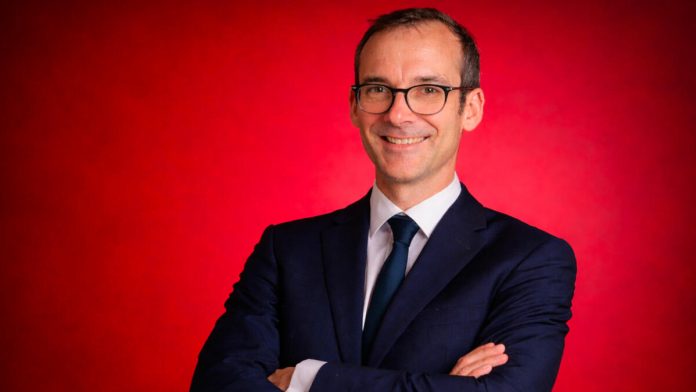 collectivites-locales-paris-soutient-la-decentralisation_i1200